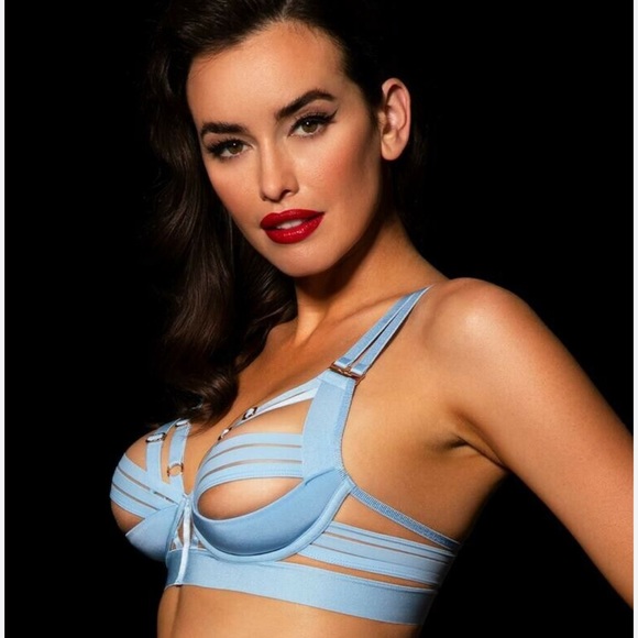 Honey Birdette Linda C set in Blue - Picture 4 of 11